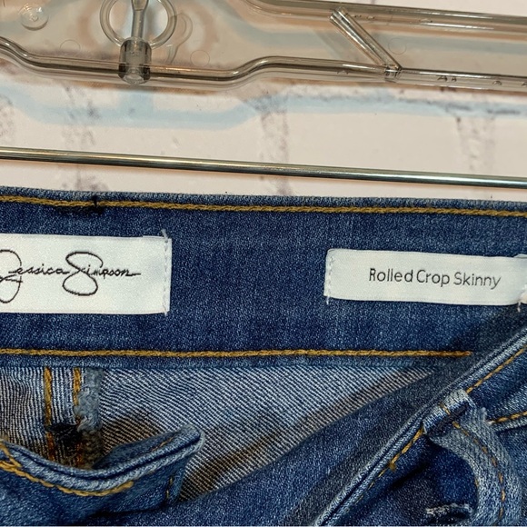 Jessica Simpson Rolled Crop Skinny Jeans NWT - Picture 5 of 8